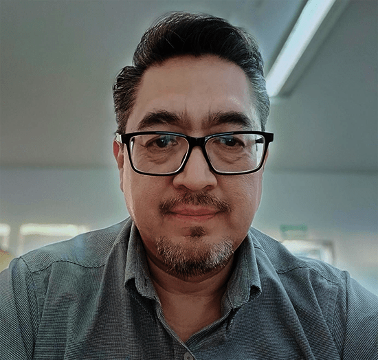 sebas min contacto sv